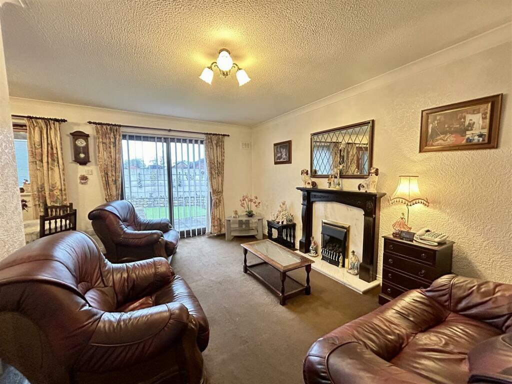 Additional image 4 of Spinners End Drive, Cradley Heath