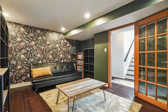 Additional image 17 of 1284 Elgin Cres
