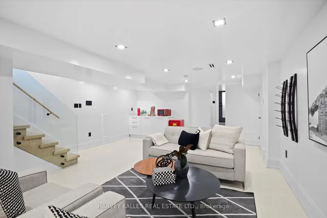 Additional image 33 of 174 Lisgar St