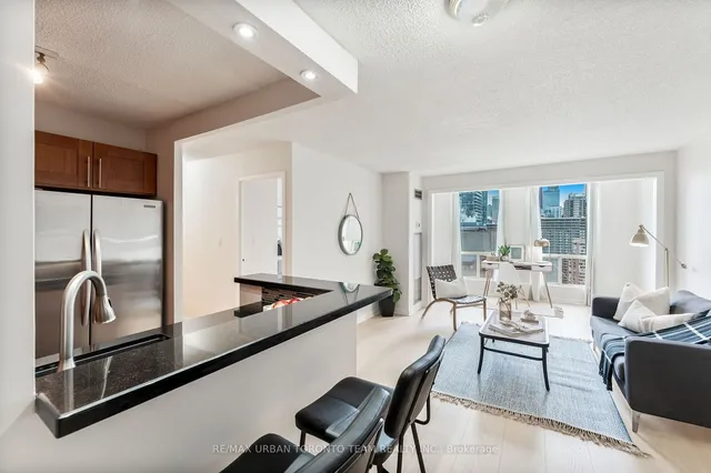 Additional image 4 of 25 Grenville St Unit 1905