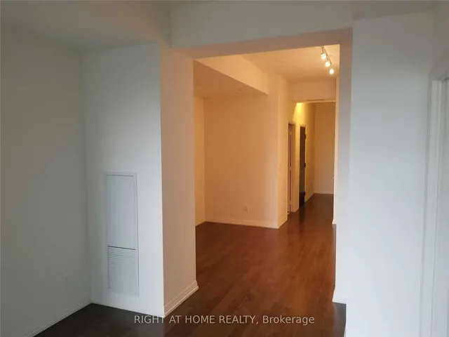 Additional image 15 of 460 Adelaide St Unit 820