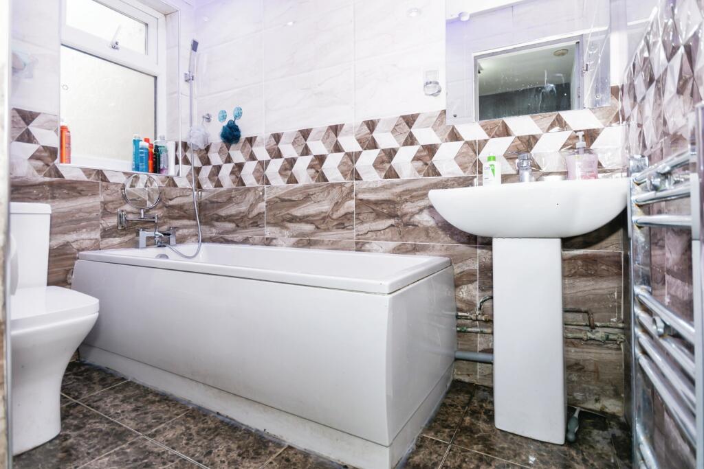 Additional image 5 of Walden Road, Birmingham, West Midlands, B11