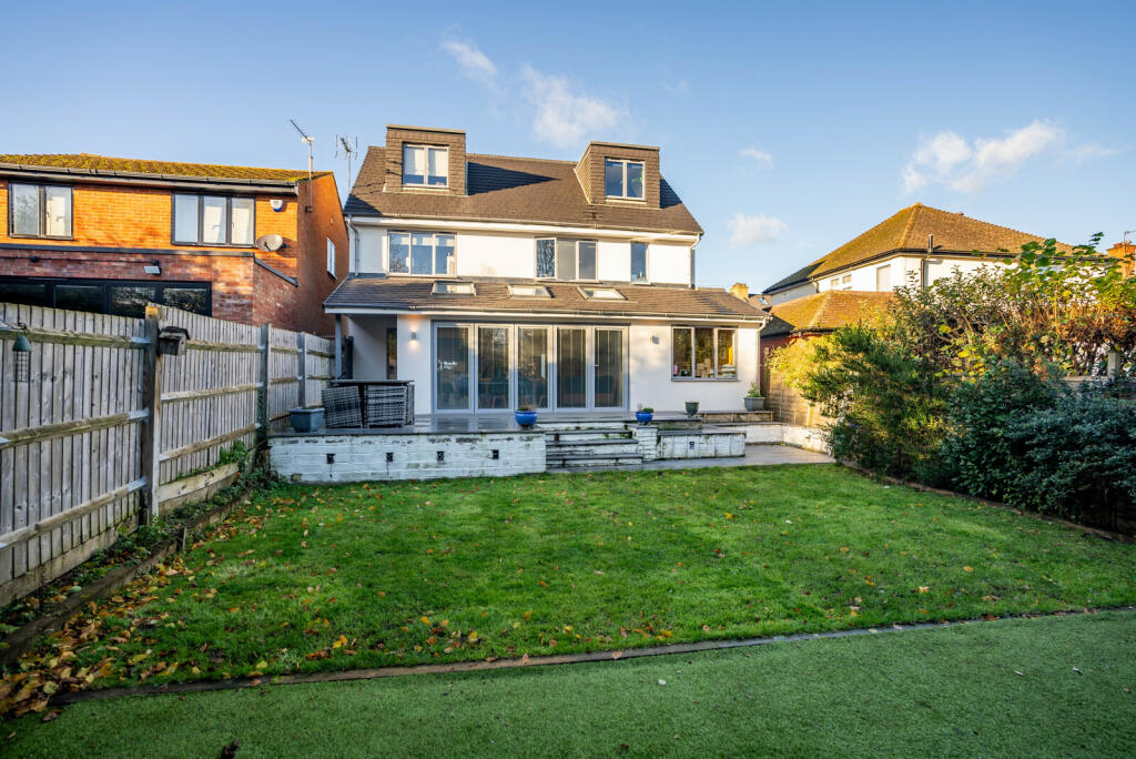 Additional image 23 of Cavan Road, Redbourn, St. Albans, Hertfordshire, AL3