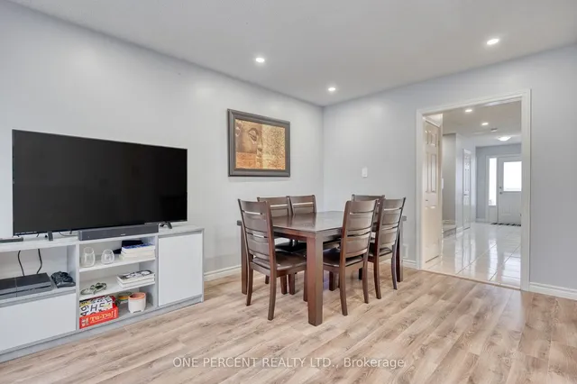 Additional image 12 of 139 Essling Ave