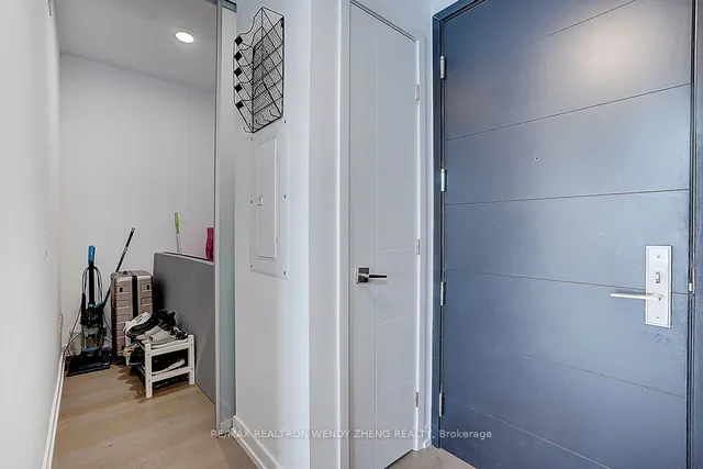 Additional image 25 of 488 University Ave Unit 2012