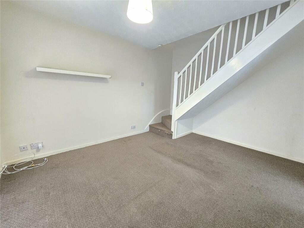 Additional image 3 of Lawrence Court, Tamworth, Staffordshire, B79