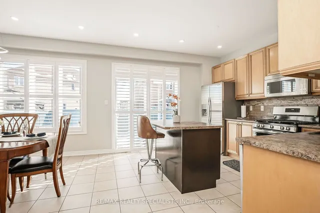 Additional image 7 of 40 Begonia Cres