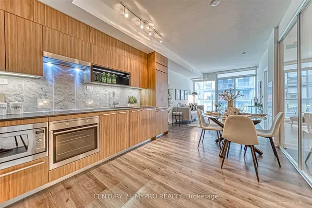 Additional image 11 of 90 Queens Wharf Rd Unit 807