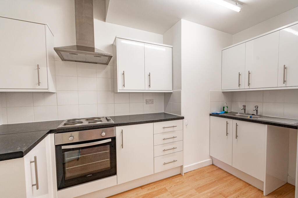 Additional image 2 of High Street, Bromsgrove, Worcestershire, B61