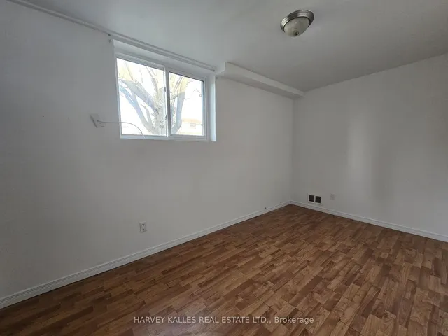 Additional image 13 of 27 Glenstroke Dr