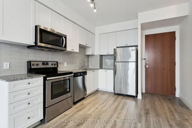 Additional image 11 of 2800 Keele St Unit 713