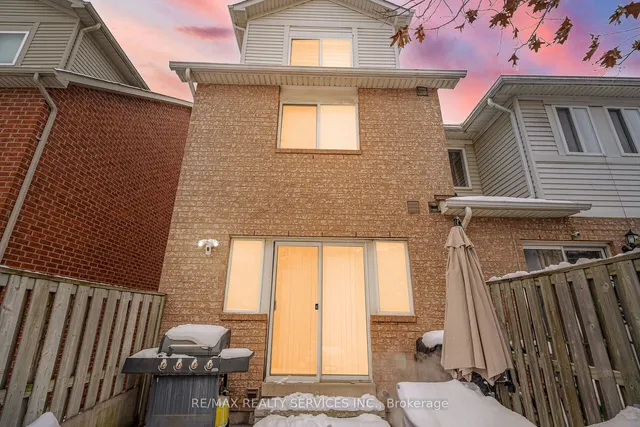 Additional image 35 of 47 Spadina Rd Unit 32