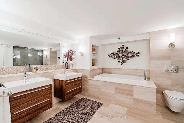 Additional image 16 of 245 Carlaw Ave Unit 210A