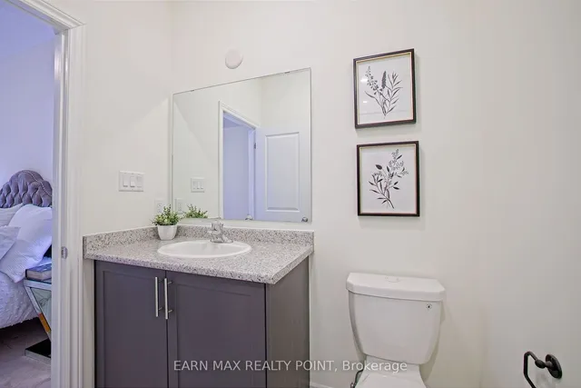 Additional image 32 of 90 Donald Ficht Cres