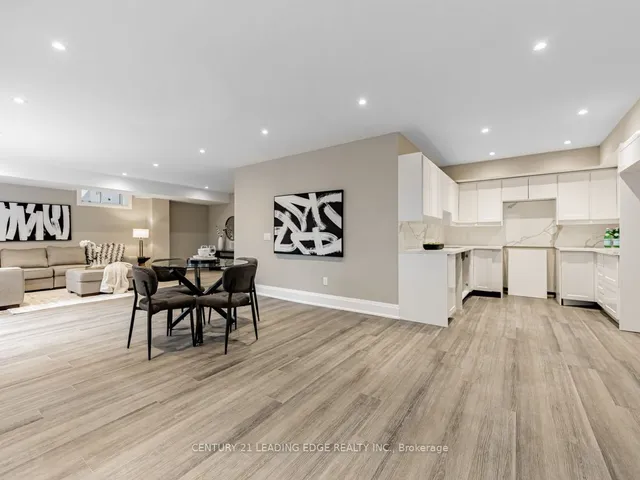 Additional image 31 of 19 DONALDA Cres