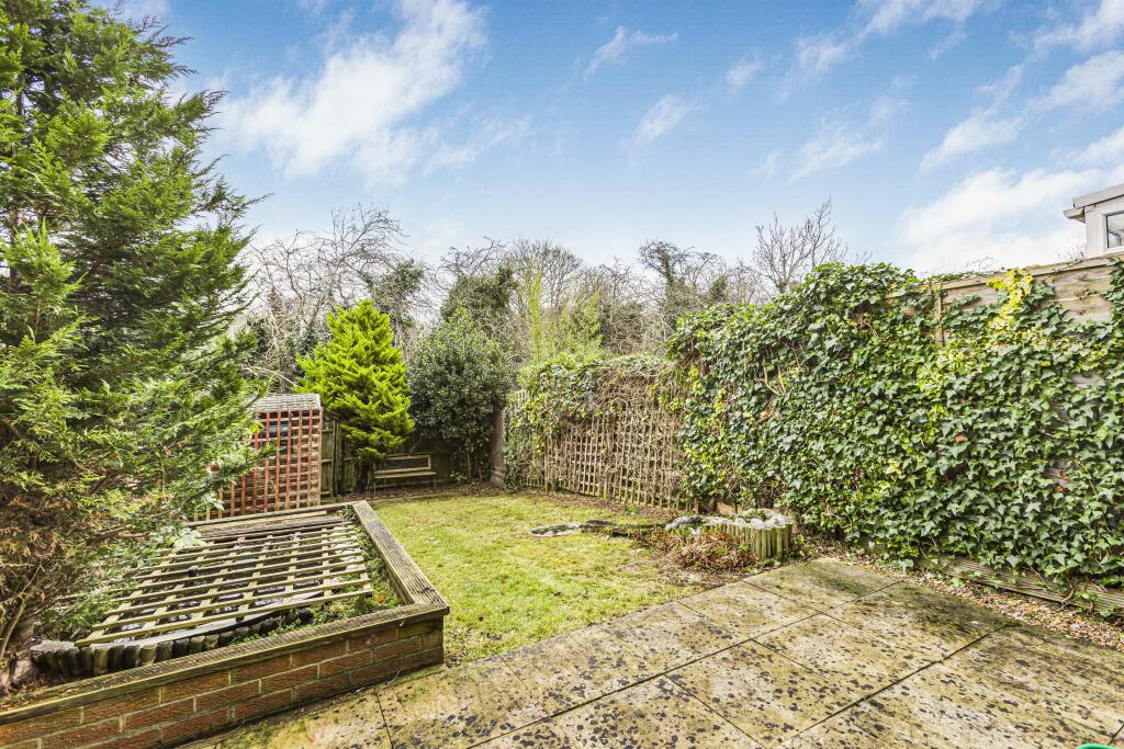 Additional image 12 of Salmon Close, Welwyn Garden City, Hertfordshire, AL7