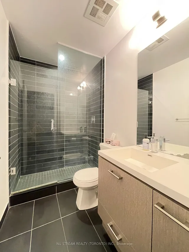 Additional image 19 of 87 Peter St Unit 2302