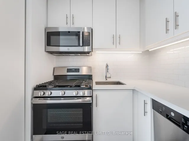 Additional image 10 of 1183 Dufferin St Unit 114