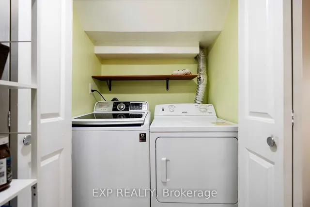Additional image 31 of 17 Camrose Cres