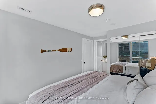 Additional image 14 of 55 Merchants' Wharf Unit 428