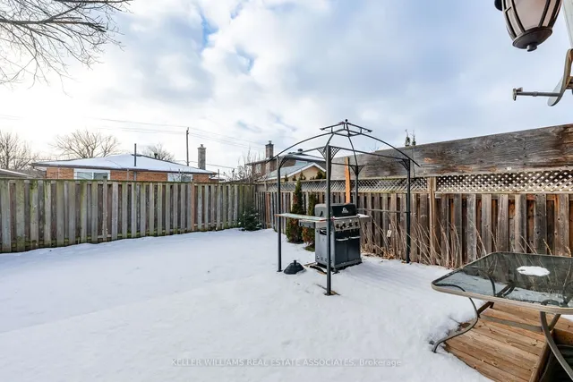 Additional image 36 of 31 Harmsworth Ave