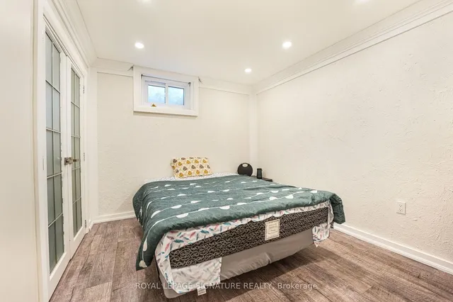 Additional image 18 of 1521 Ealing Crt