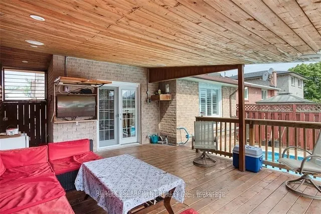 Additional image 31 of 24 Spartan Ave