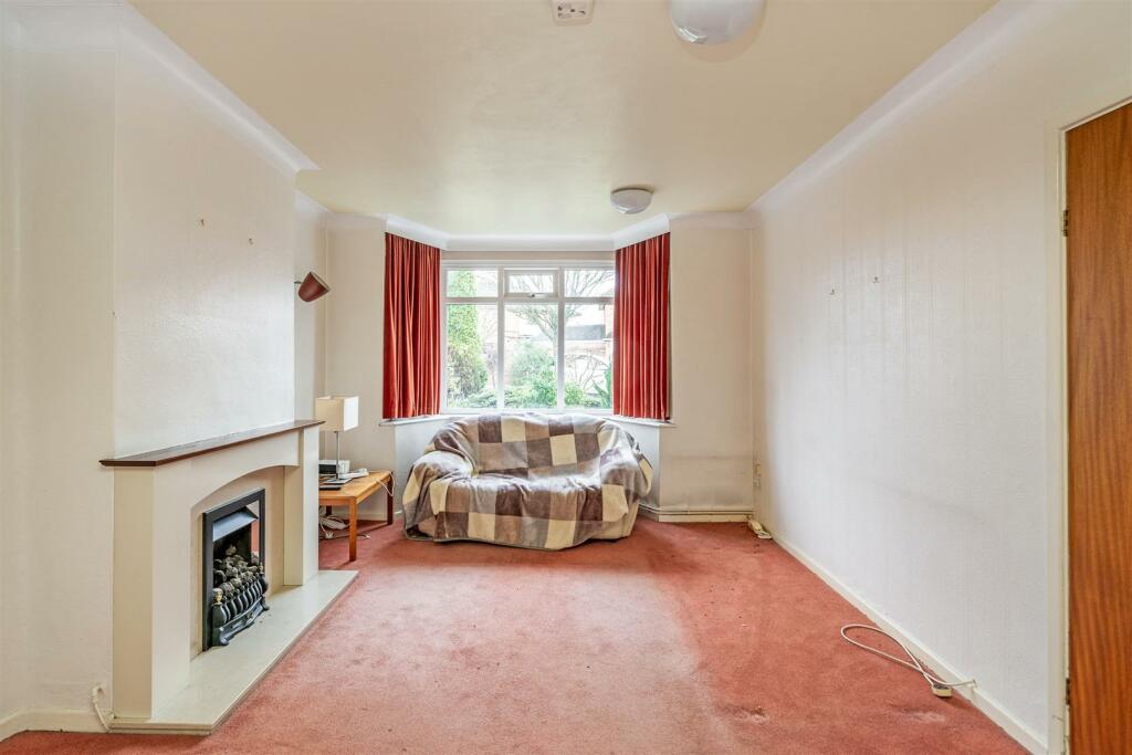 Additional image 4 of Henley Crescent, Solihull