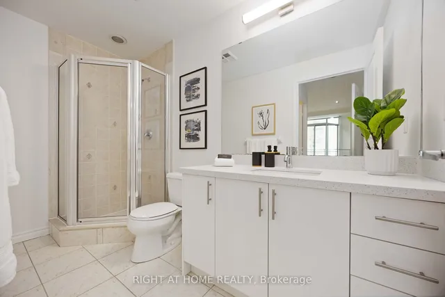 Additional image 19 of 5 Marine Parade Dr Unit 910