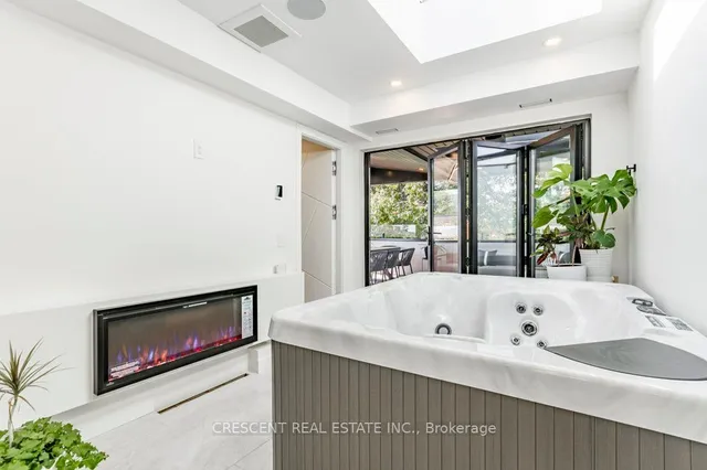 Additional image 28 of 284 Ellis Ave