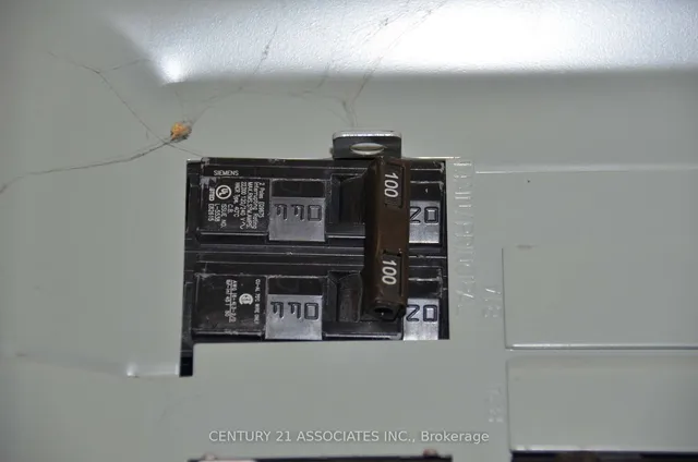 Additional image 20 of 243 Sixth St