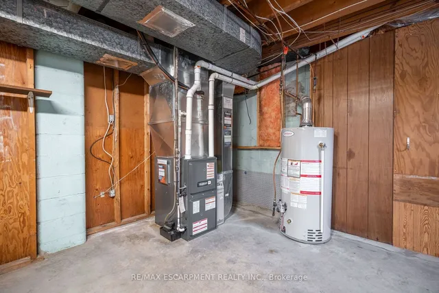 Additional image 33 of 35 Wildewood Ave