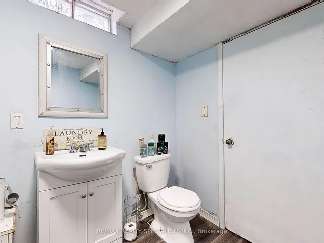 Additional image 32 of 8 Stephensen Crt