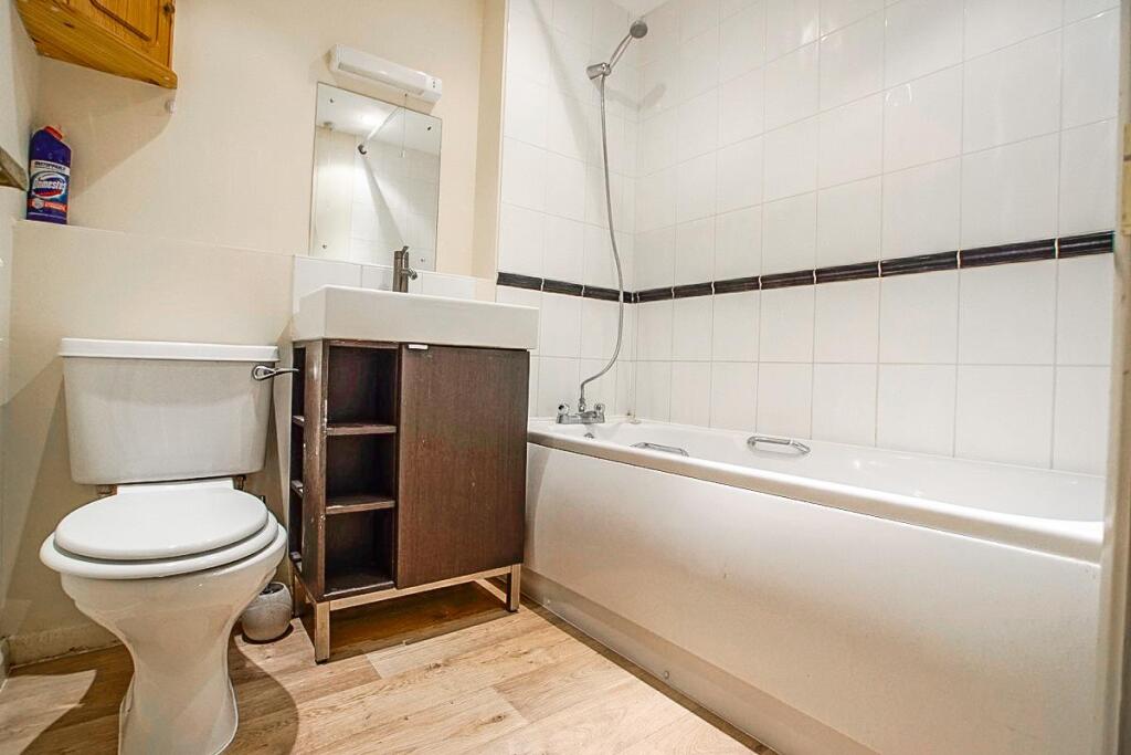 Additional image 5 of Heathcroft, Welwyn Garden City