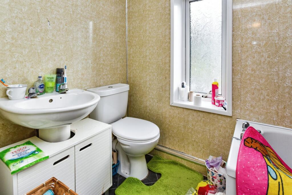 Additional image 11 of Cole Road, Bruton