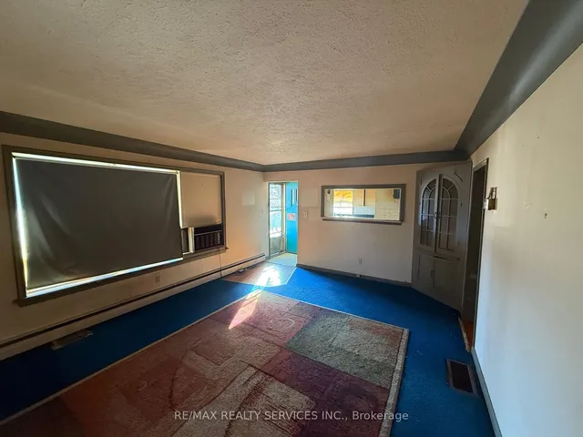 Additional image 13 of 2137 Mount Forest Dr