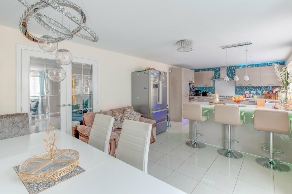 Additional image 8 of Linthurst Crescent, Brockhill, Redditch, B97