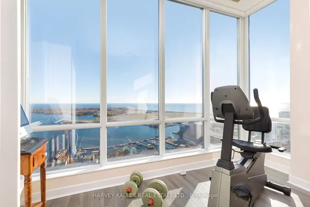 Additional image 20 of 15 Fort York Blvd Unit PH05