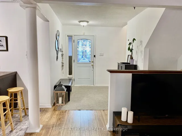 Additional image 3 of 453 Woodview Rd Unit 7