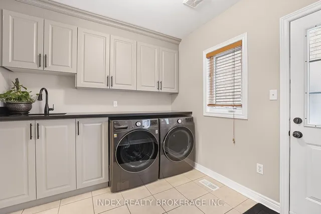 Additional image 15 of 33 Timberwolf Rd