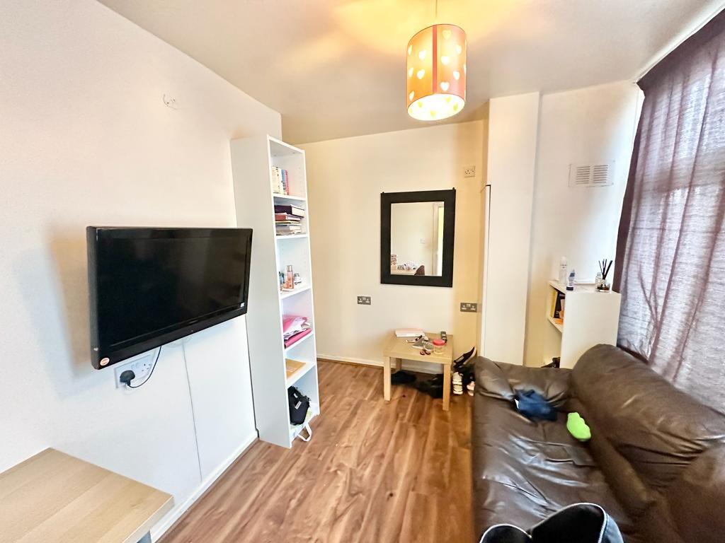 Additional image 5 of Raddlebarn Road, Birmingham, B29