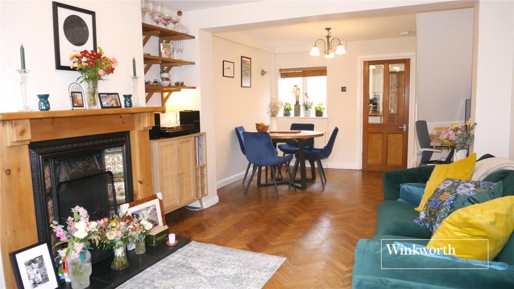 Additional image 2 of Blacksmiths Lane, St Albans, Hertfordshire, AL3