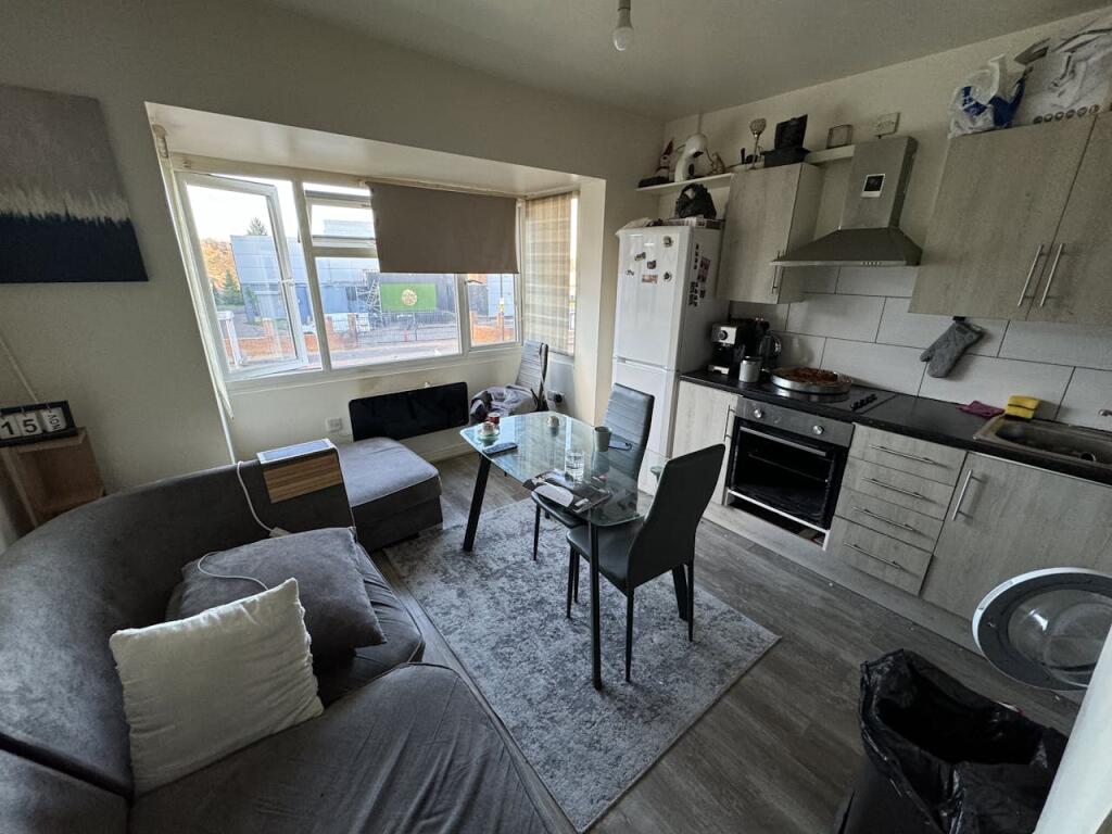 Additional image 6 of 285 Bearwood Road, Smethwick, West Midlands, B66 4DR