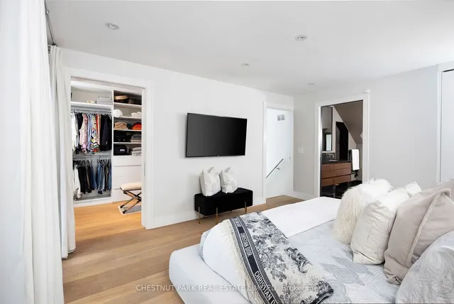 Additional image 21 of 19 Woodlawn Ave