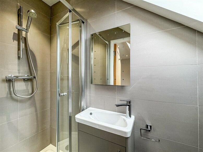 Additional image 9 of Luton Road, Harpenden, AL5