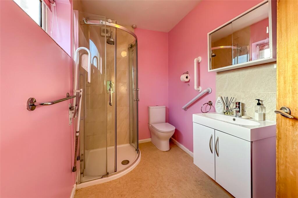 Additional image 10 of Dale Avenue, Gustard Wood, Hertfordshire, AL4