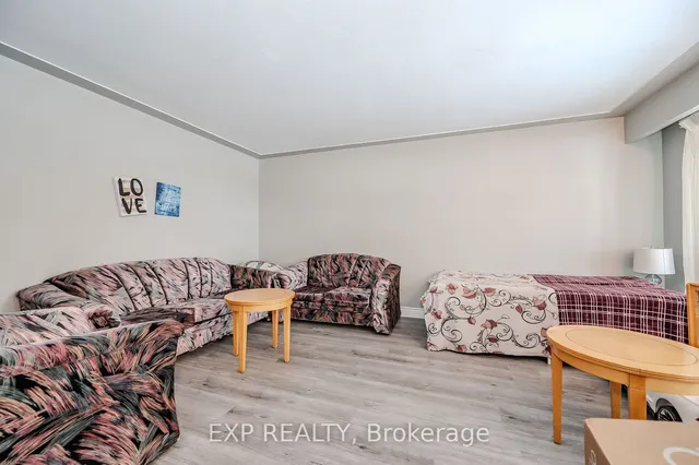 Additional image 6 of 82 Conway Dr