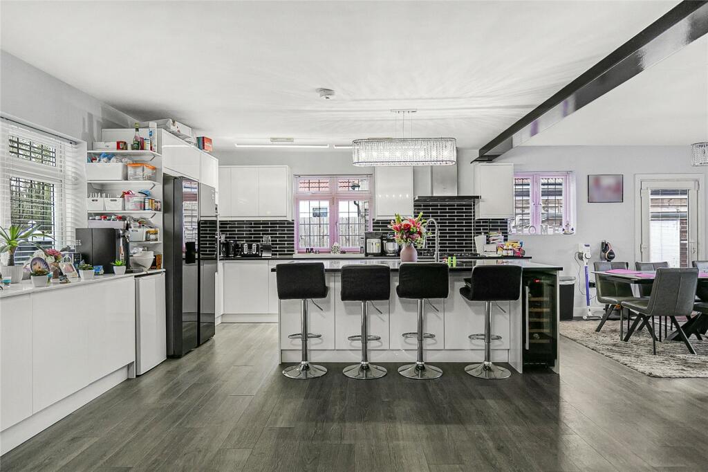 Additional image 3 of Swanland Road, North Mymms, Hertfordshire, AL9