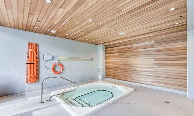 Additional image 16 of 8 Mercer St Unit 605