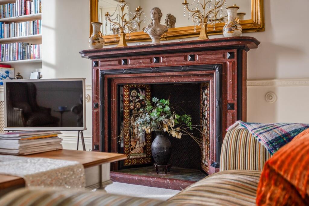 Additional image 34 of Royal Crescent Bath BA1